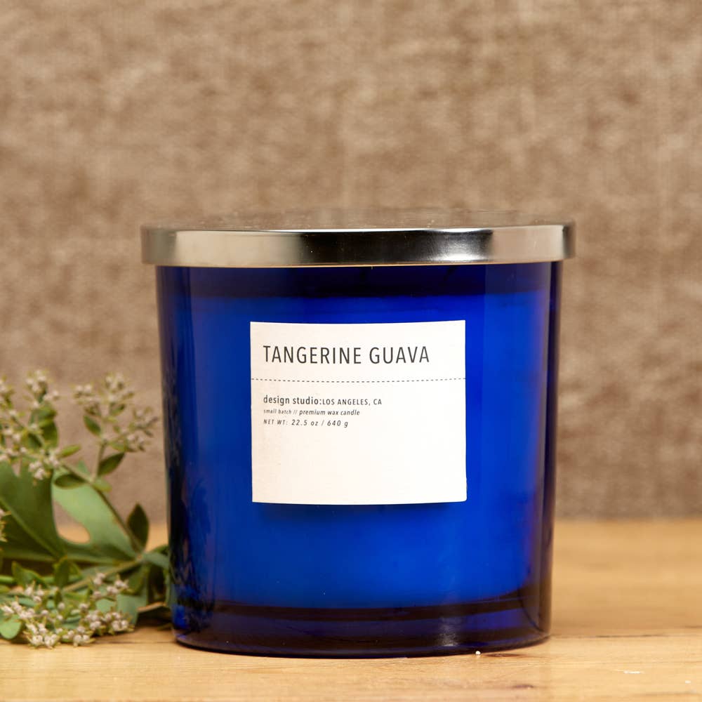 22.5 oz Tangerine Guava Scented Candle