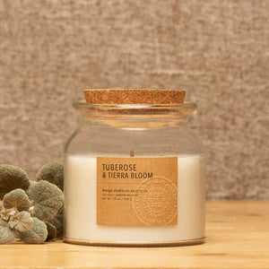 16 oz Tuberose And Tierra Bloom Candle